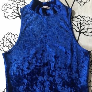 Royal blue velvet crop top💙